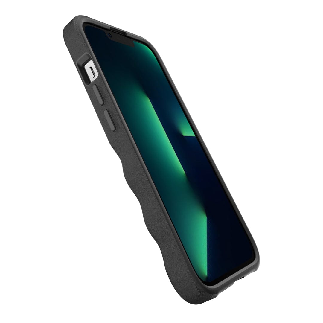 iPhone - GuchiYama GARMMA Chiikawa iPhone 16 series magnetic protective case